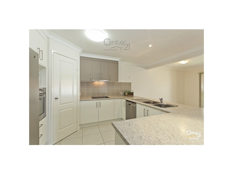 7 Kelby Close, Redland Bay QLD 4165