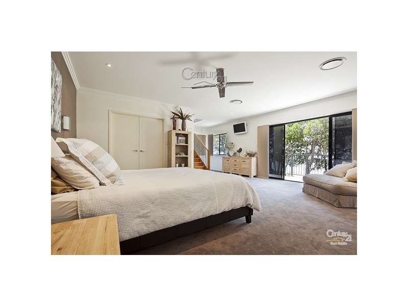 9 Bartlett Terrace, Redland Bay QLD 4165