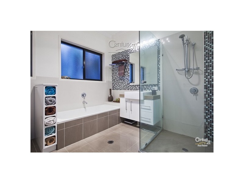 9 Bartlett Terrace, Redland Bay QLD 4165