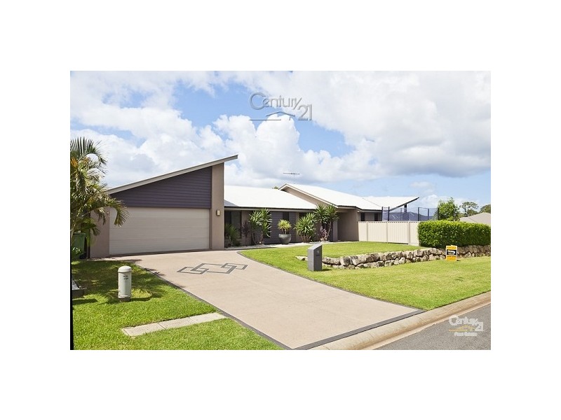 11 Poynter Street, Redland Bay QLD 4165