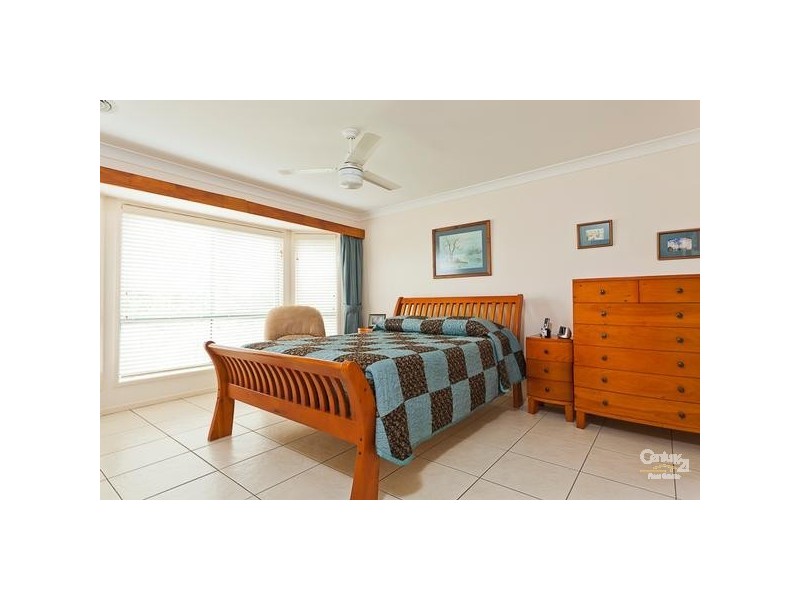 19 Newlands Street, Redland Bay QLD 4165