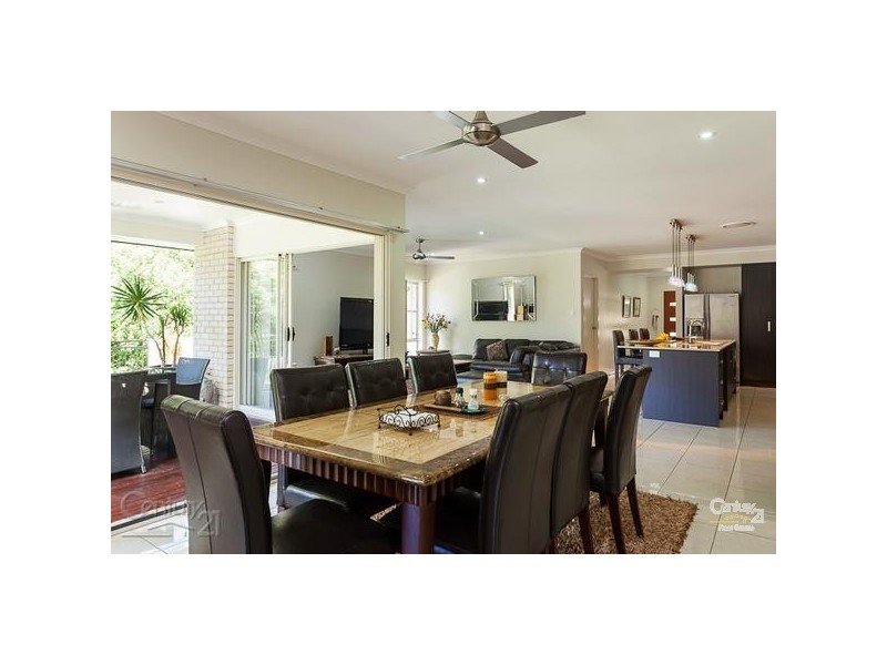 81 Habitat Dve, Redland Bay QLD 4165