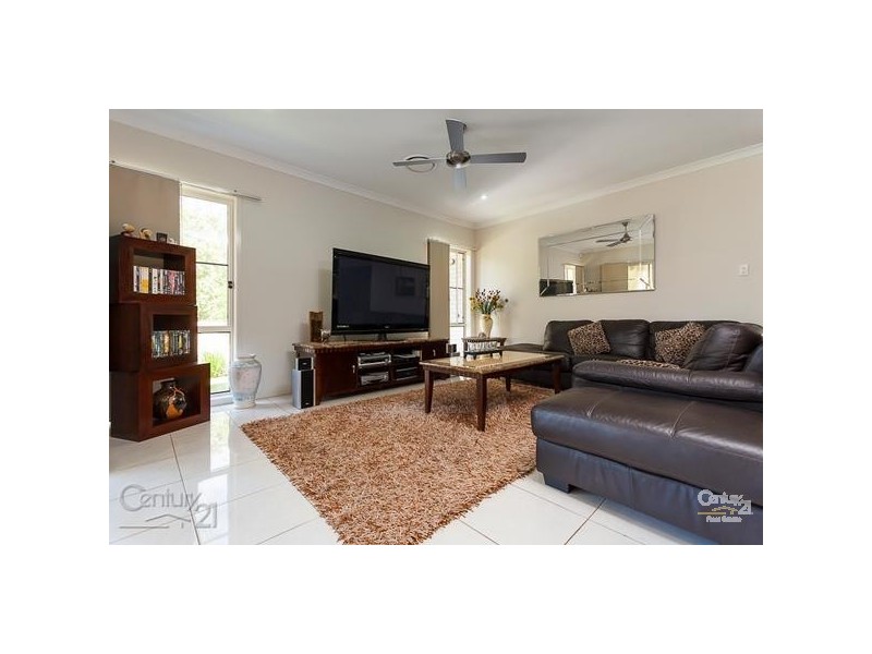 81 Habitat Dve, Redland Bay QLD 4165