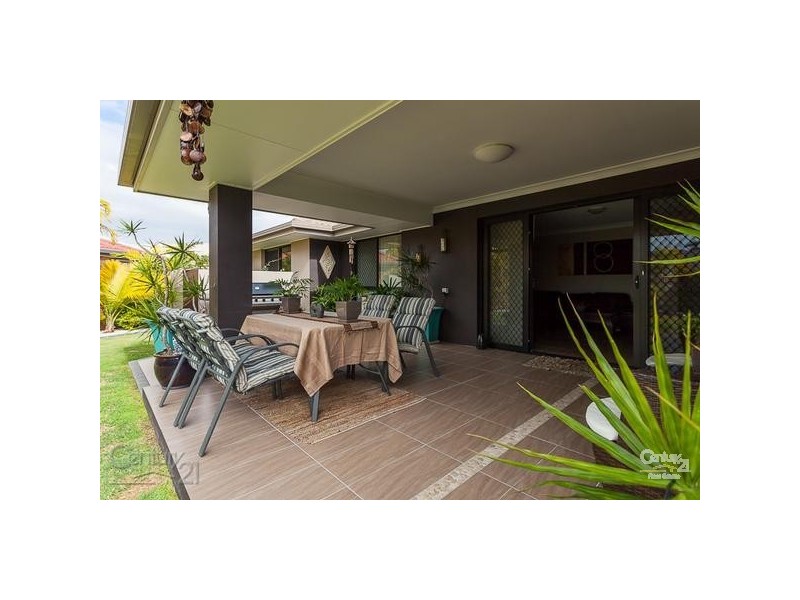 12 Kelby Close, Redland Bay QLD 4165