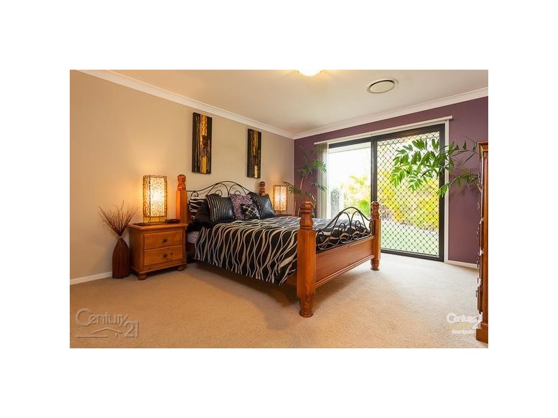 12 Kelby Close, Redland Bay QLD 4165