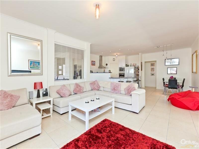 52 Ebony Cres, Redland Bay QLD 4165