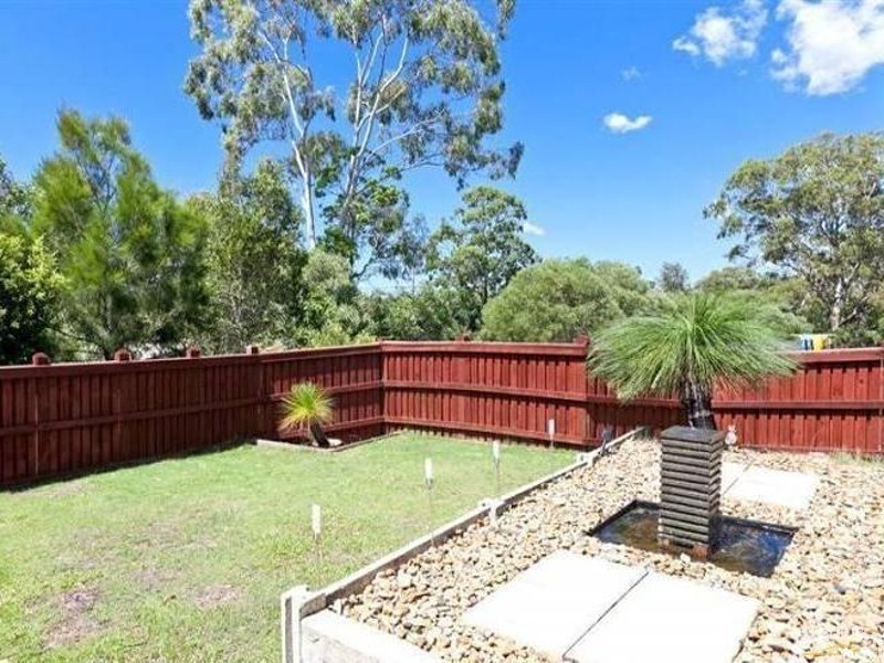 52 Ebony Cres, Redland Bay QLD 4165