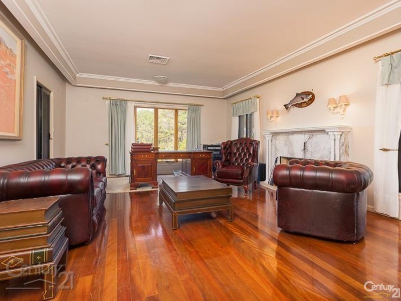 98 Woodlands Drive, Thornlands QLD 4164