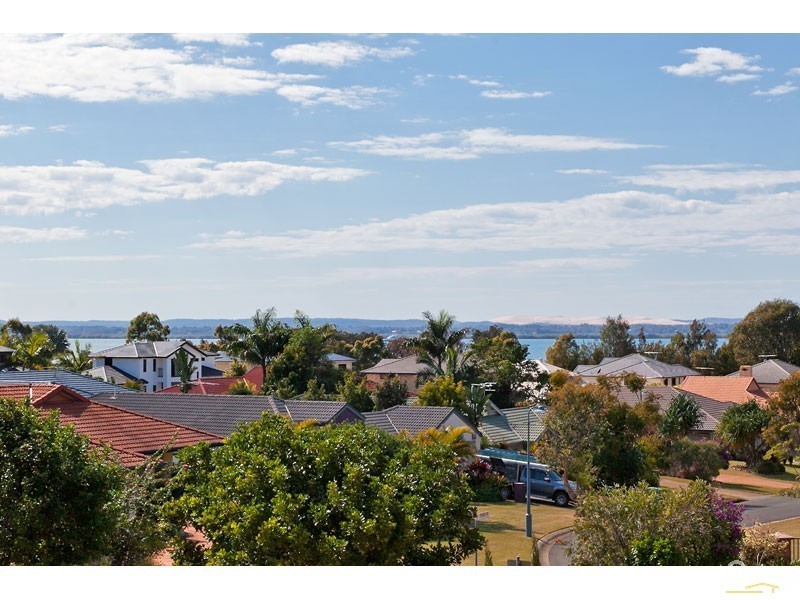 4 ST IVES CT, Redland Bay QLD 4165