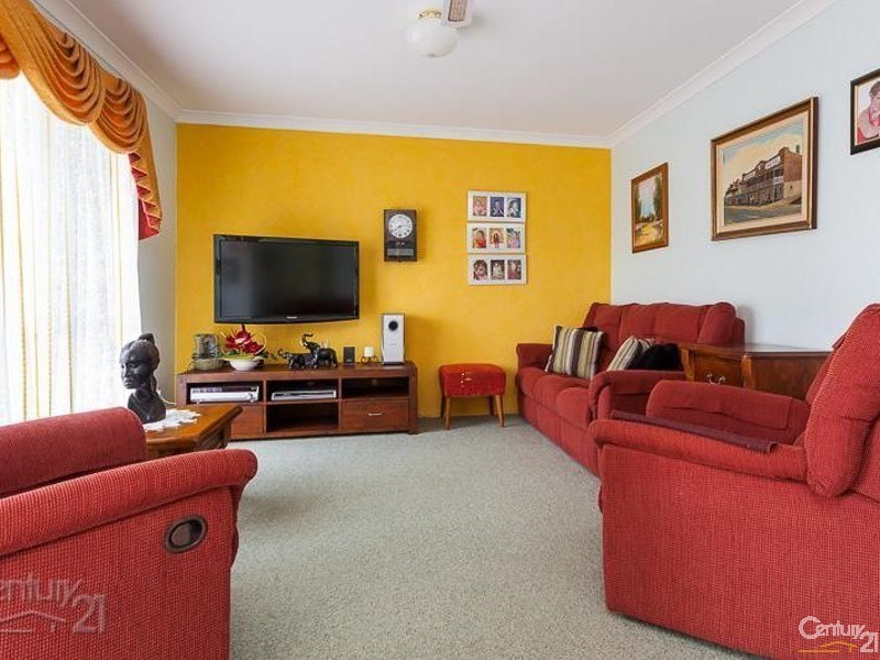 11 Niblick Way, Redland Bay QLD 4165