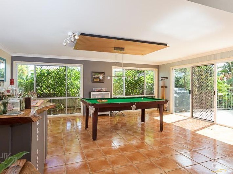 16 Braemar Court, Redland Bay QLD 4165