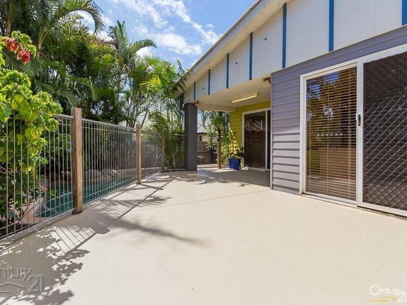 16 Braemar Court, Redland Bay QLD 4165