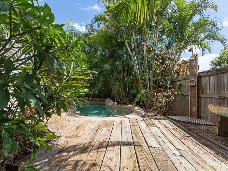 16 Braemar Court, Redland Bay QLD 4165