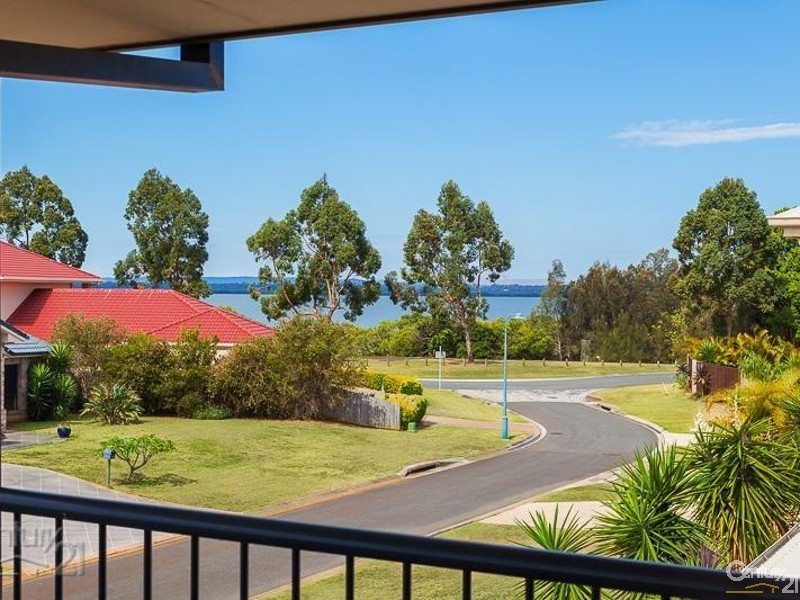 10 St Clair Court, Redland Bay QLD 4165