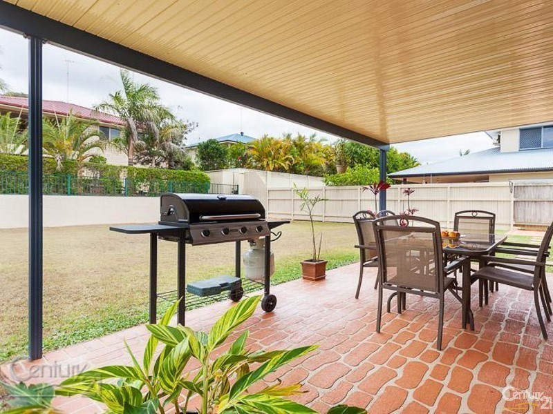 10 St Clair Court, Redland Bay QLD 4165