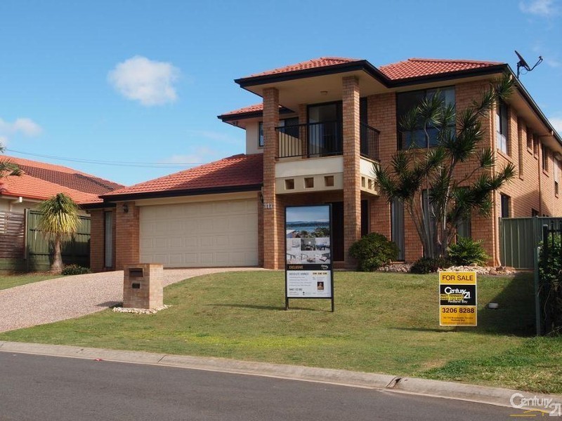 111 Habitat Dve, Redland Bay QLD 4165