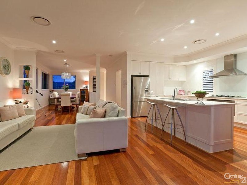 15 Brampton Close, Redland Bay QLD 4165