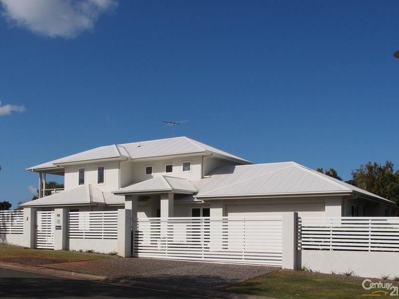 15 Brampton Close, Redland Bay QLD 4165