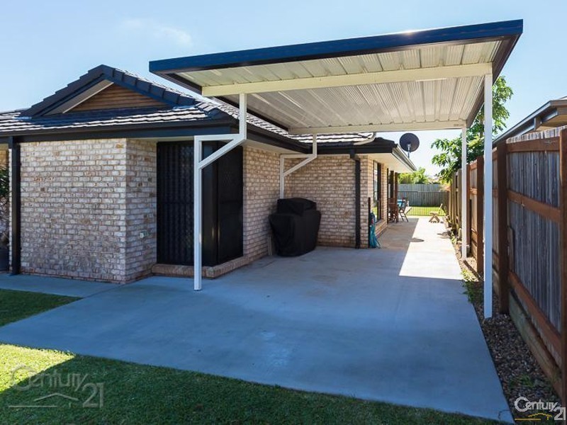 11 Foote Street, Redland Bay QLD 4165
