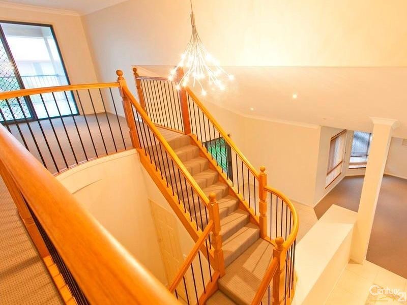 3 St Clair Court, Redland Bay QLD 4165