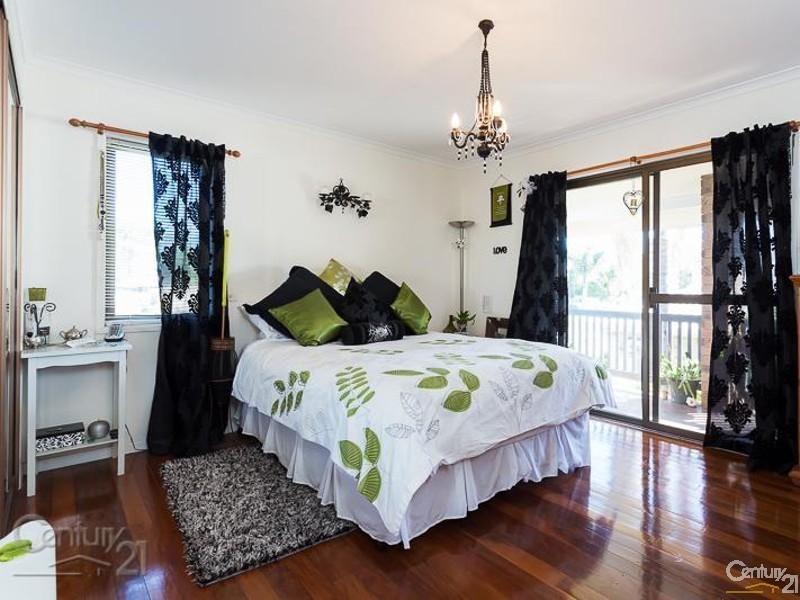 41 McWilliam Street, Redland Bay QLD 4165