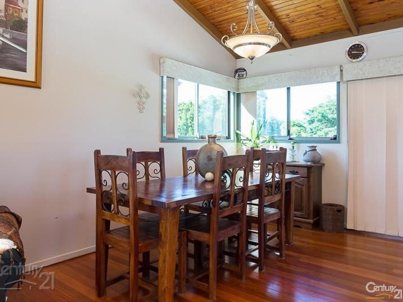 41 McWilliam Street, Redland Bay QLD 4165