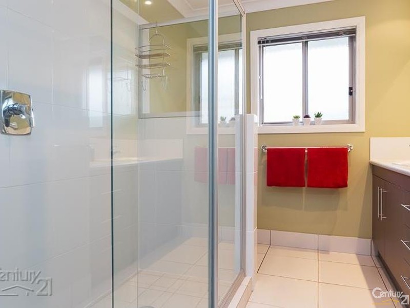 56 Aquila Street, Redland Bay QLD 4165