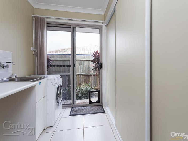 56 Aquila Street, Redland Bay QLD 4165