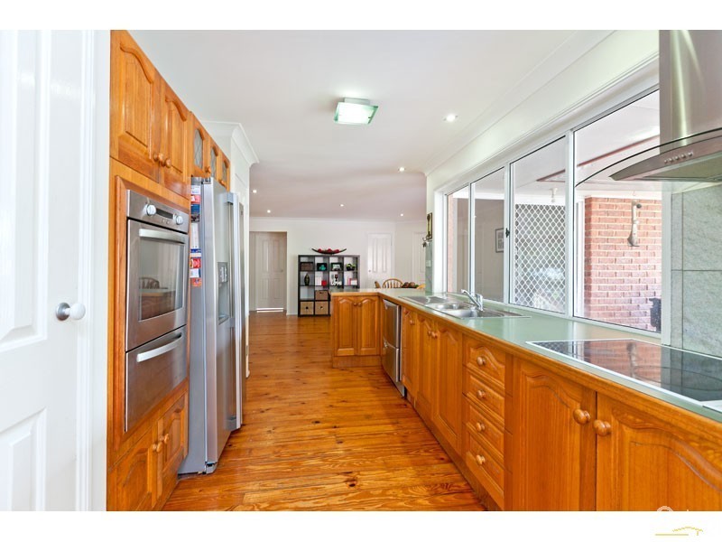 94 Sycamore Parade, Victoria Point QLD 4165