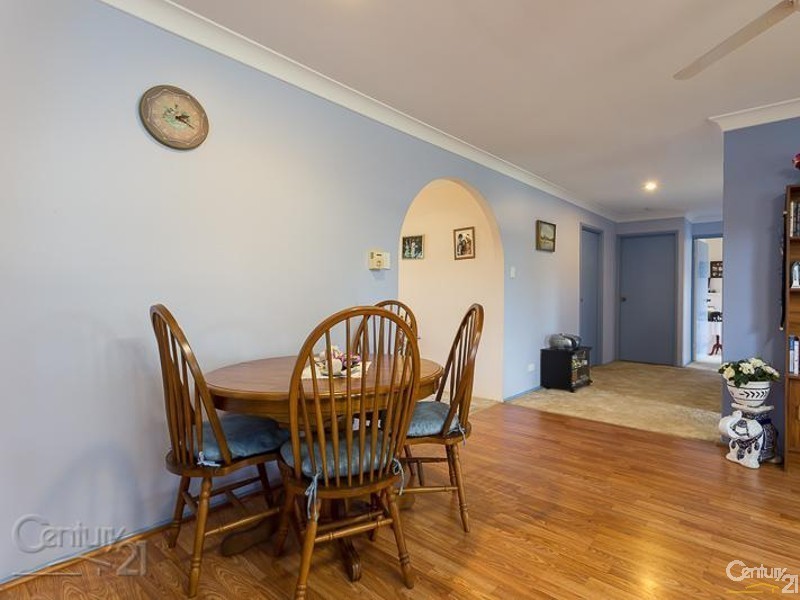 21 Lisa Street, Redland Bay QLD 4165