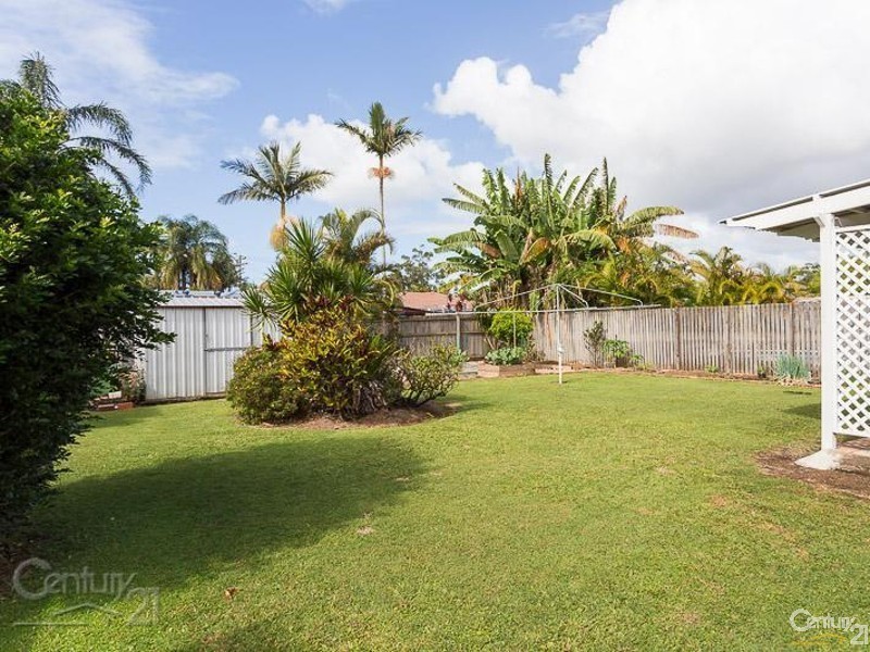 21 Lisa Street, Redland Bay QLD 4165