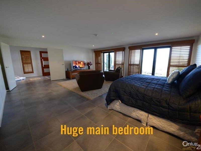 2a Waterfront Easement, Redland Bay QLD 4165