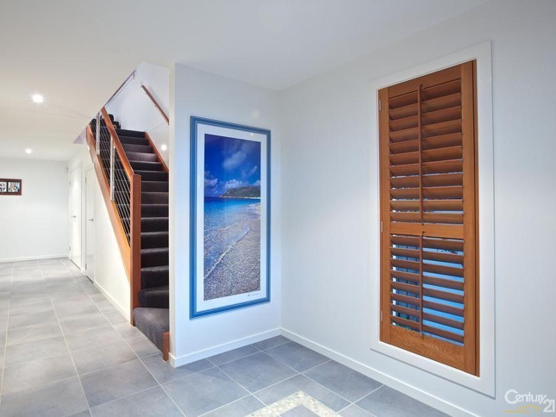 2a Waterfront Easement, Redland Bay QLD 4165