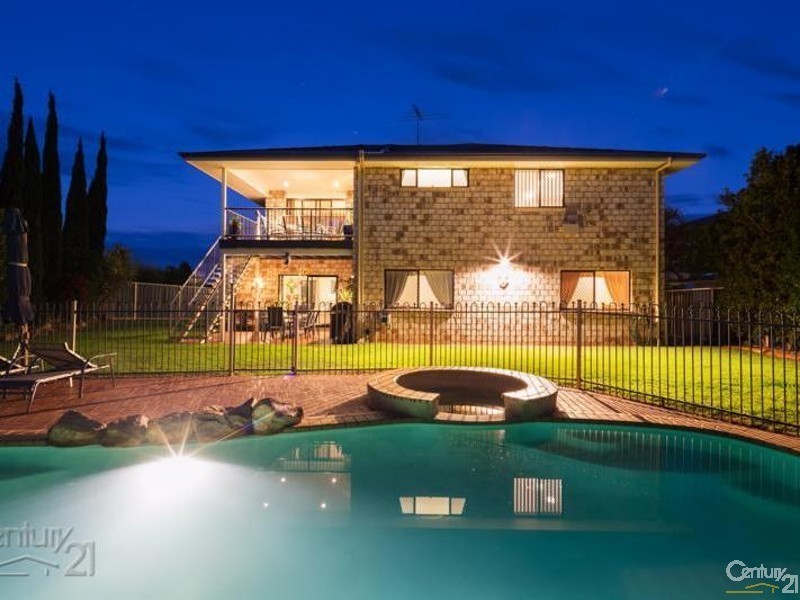 6 Saltwater Place, Redland Bay QLD 4165