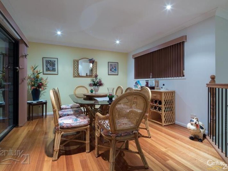 6 Saltwater Place, Redland Bay QLD 4165