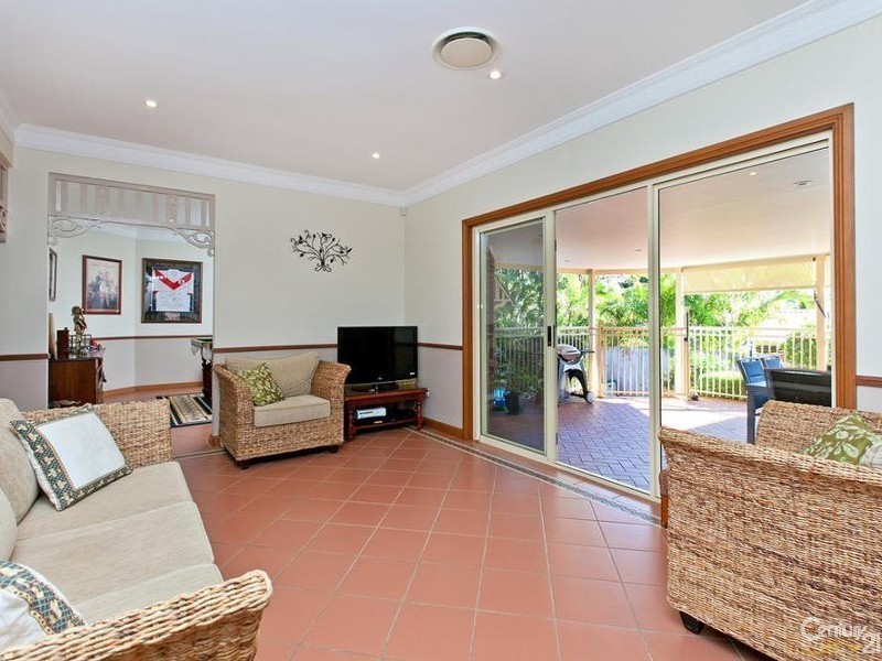 32 The Boulevard, Redland Bay QLD 4165