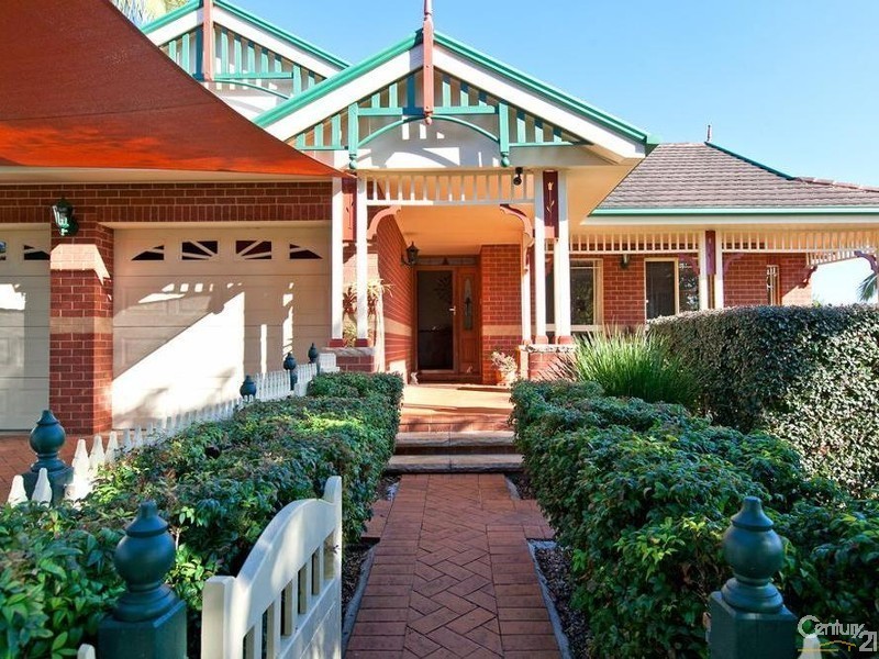 32 The Boulevard, Redland Bay QLD 4165