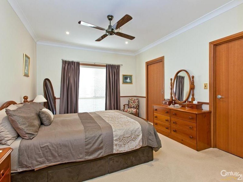 32 The Boulevard, Redland Bay QLD 4165