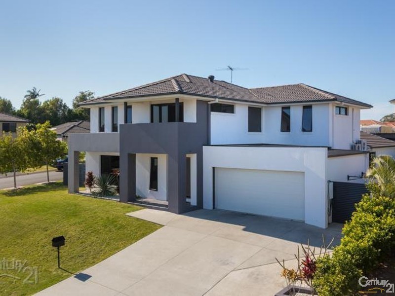 11 Ebony Cres, Redland Bay QLD 4165