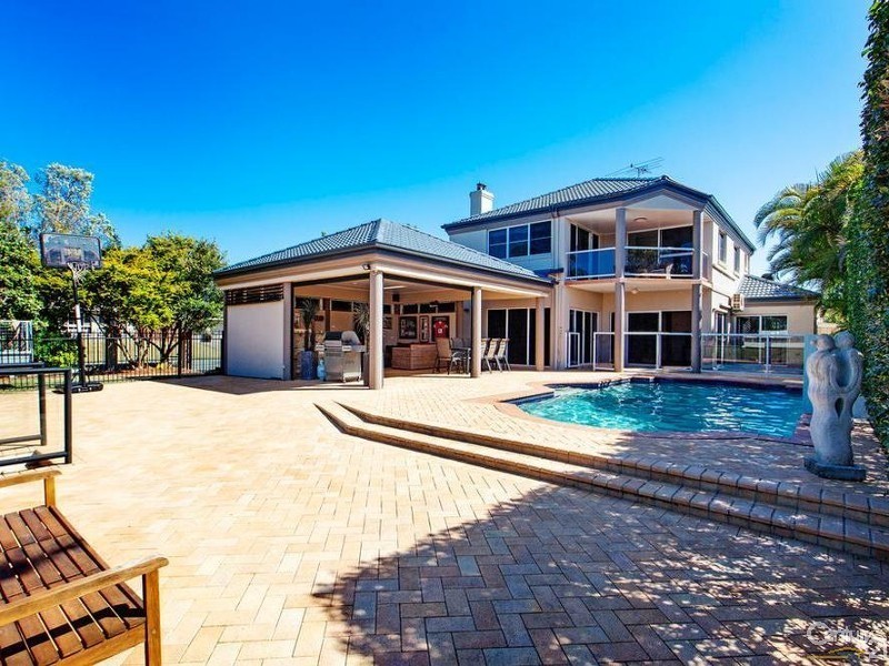 36 Zephyr Court, Birkdale QLD 4159