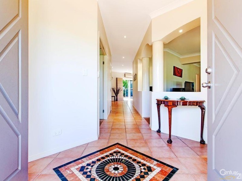 36 Zephyr Court, Birkdale QLD 4159