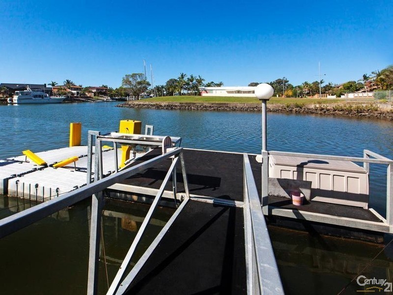 36 Zephyr Court, Birkdale QLD 4159