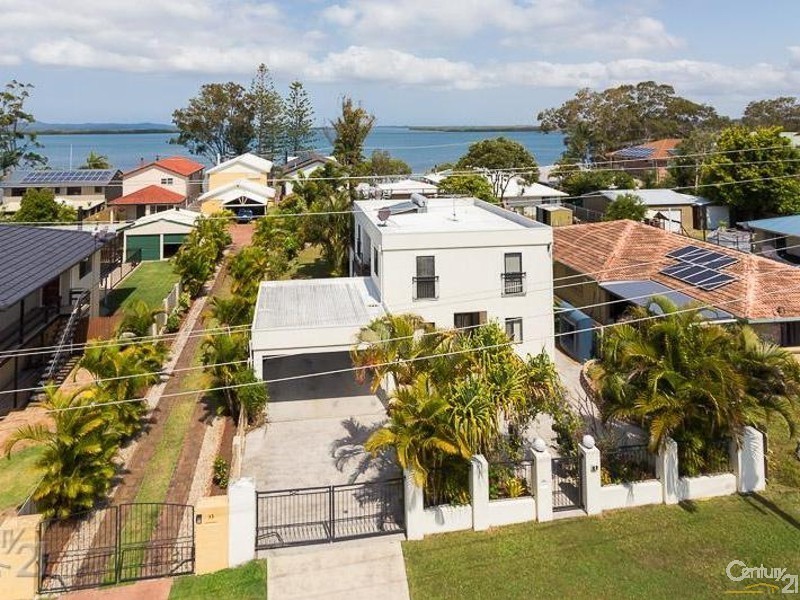 31 Rusbrook Street, Redland Bay QLD 4165
