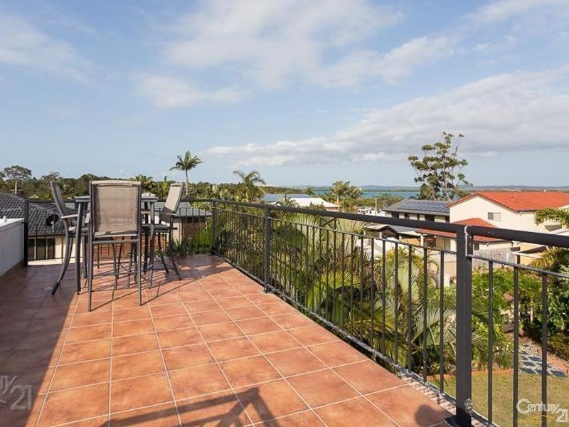 31 Rusbrook Street, Redland Bay QLD 4165