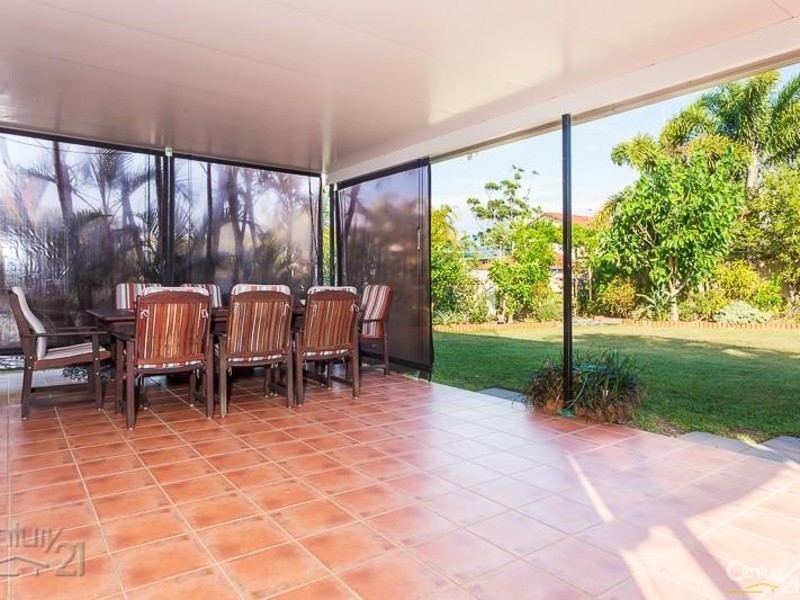 31 Rusbrook Street, Redland Bay QLD 4165