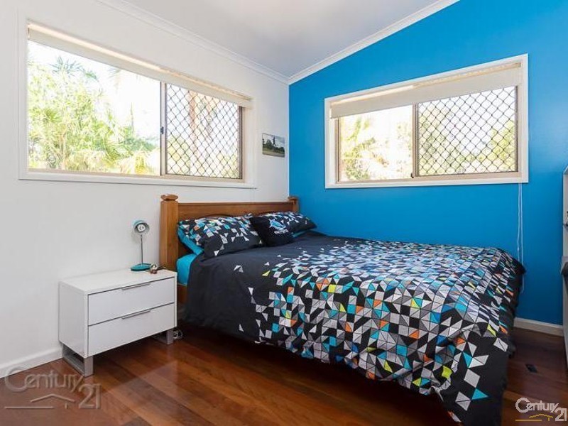 25 Intrepid Drive, Victoria Point QLD 4165