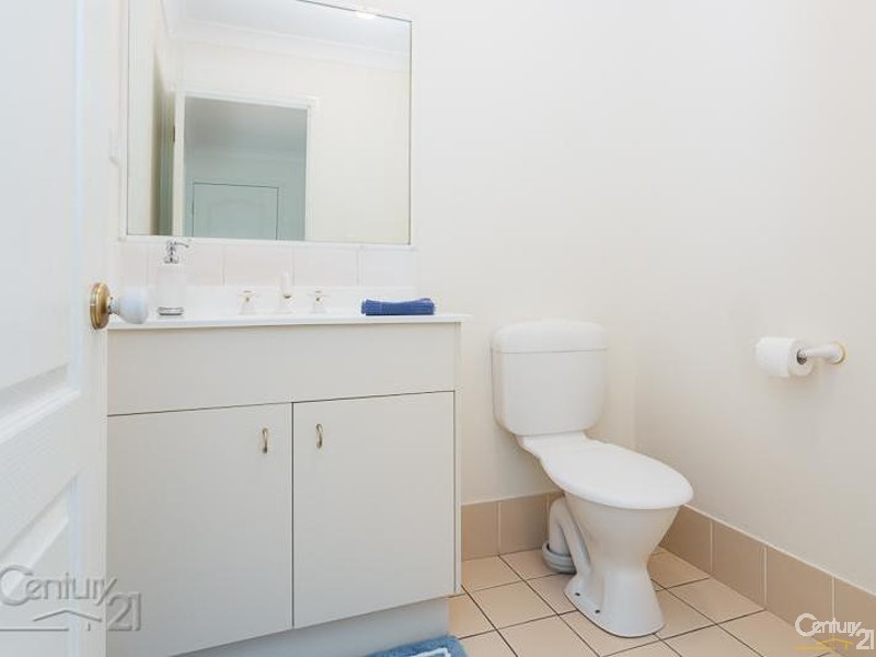 30 Lowe Circuit, Redland Bay QLD 4165