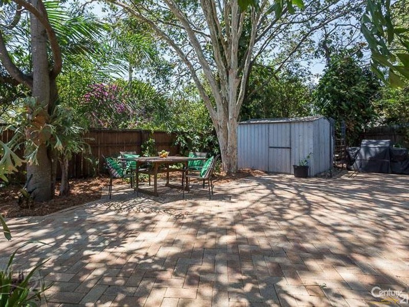 57 Shanahan St, Redland Bay QLD 4165