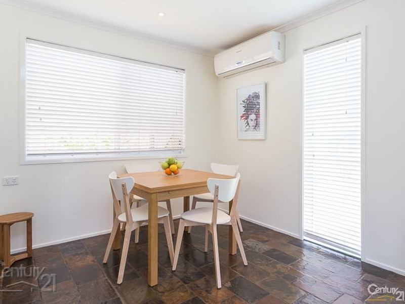 57 Shanahan St, Redland Bay QLD 4165