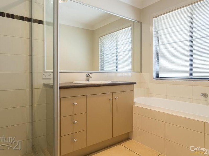 13 Cole Street, Redland Bay QLD 4165